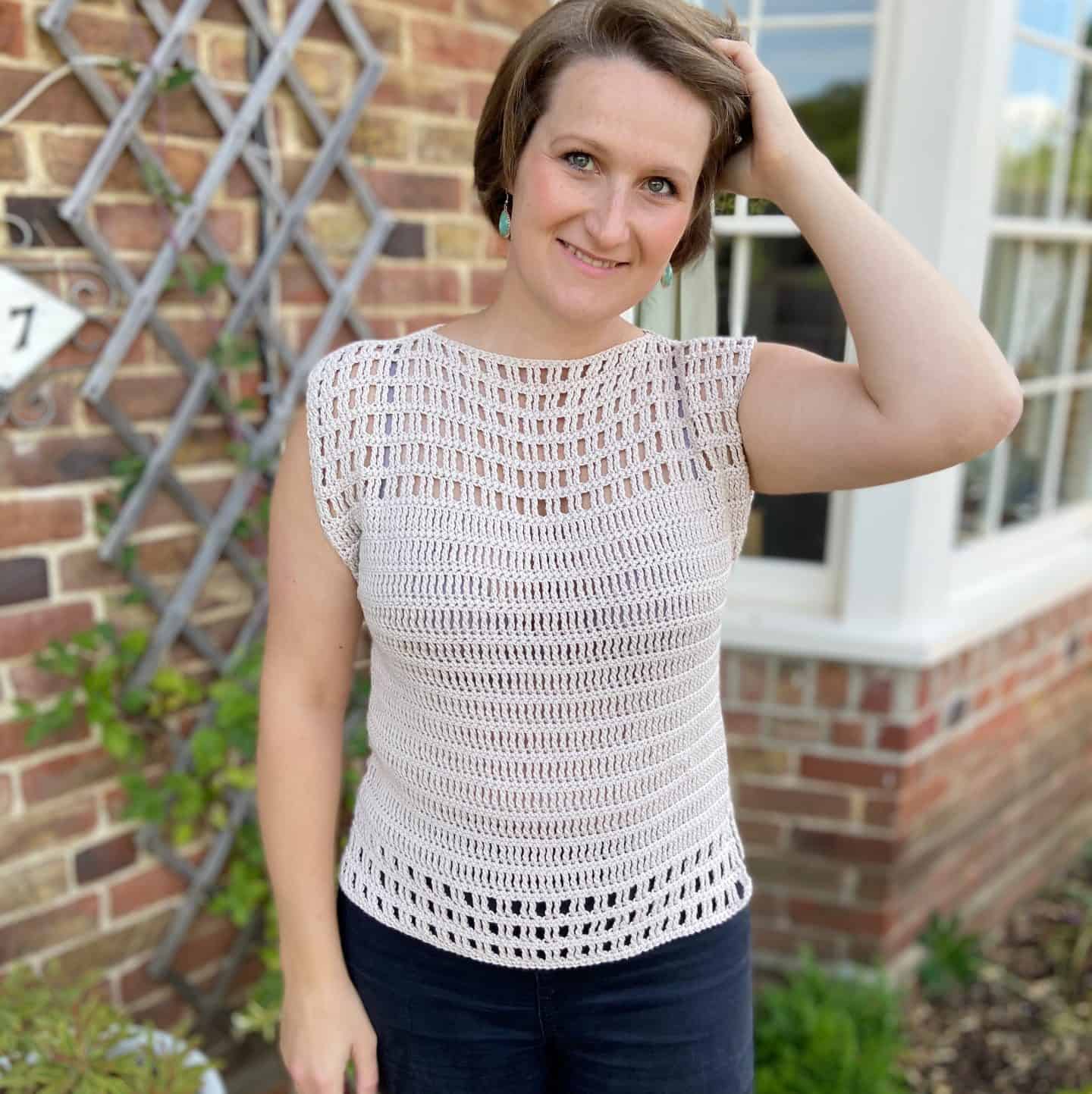 Quick and Easy Crochet Top Pattern - The Eyelet Lace Tee - HanJan Crochet