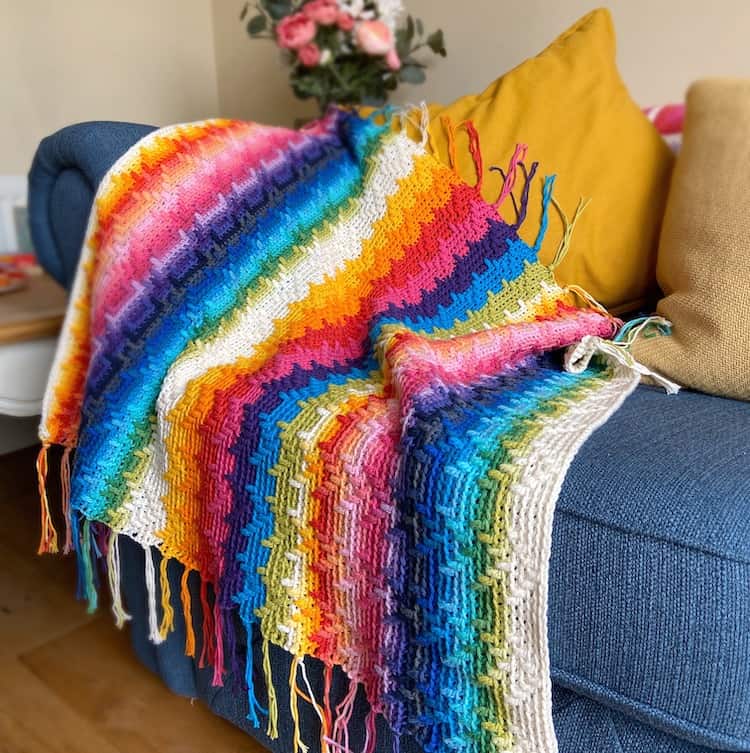 6 of the best rainbow crochet patterns