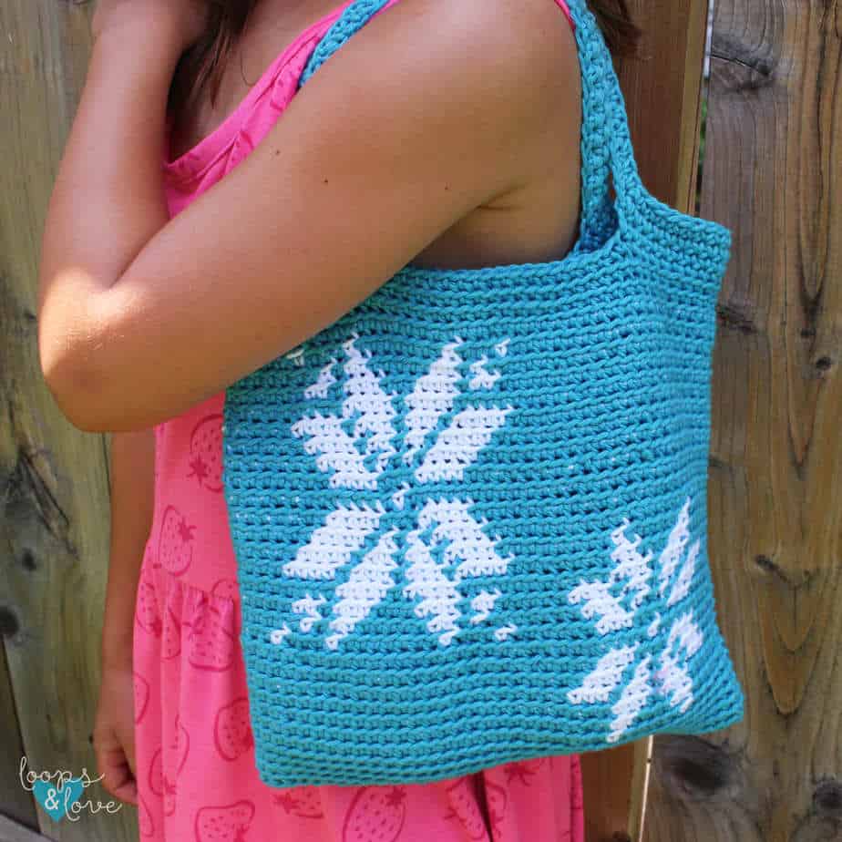Winter Crochet Accessories Round Up » Designs by Key