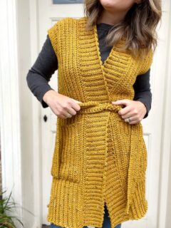 Crop Crochet Cardigan Pattern - Free | HanJan Crochet