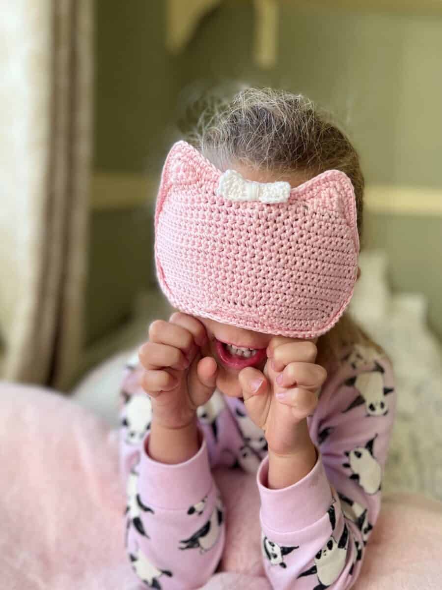 Crochet Eye Mask Pattern with Cat Ears and Bow