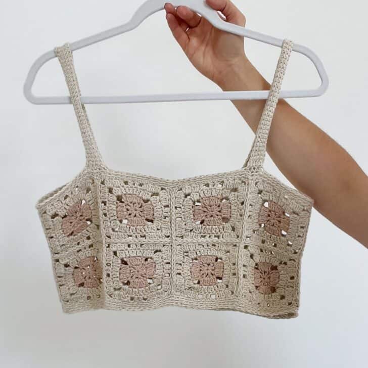 https://www.hanjancrochet.com/wp-content/uploads/2023/07/Crochet-crop-top-pattern-1-728x728.jpg