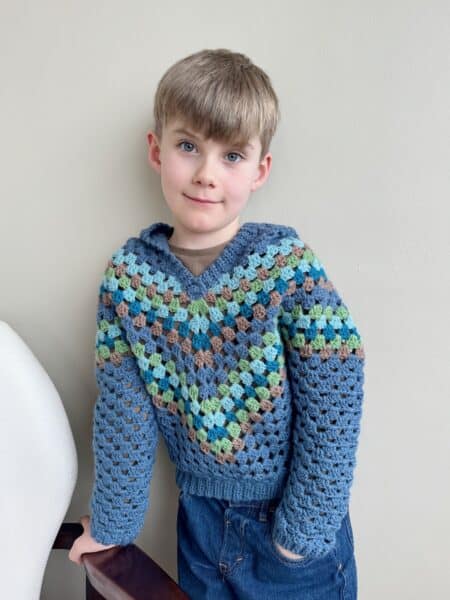 Child Crochet Hoodie Pattern using Granny Stitch | HanJan Crochet